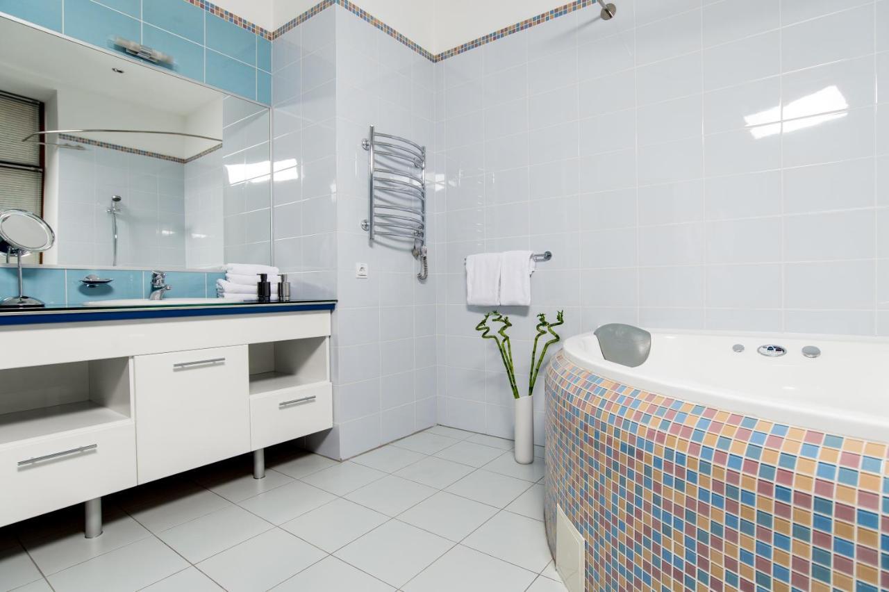 Incognito Boutique Hotel كييف المظهر الخارجي الصورة