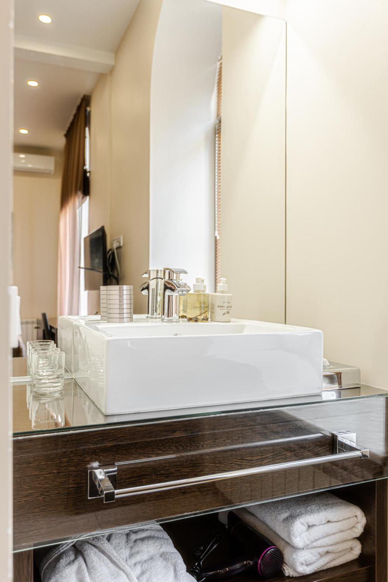 Incognito Boutique Hotel كييف المظهر الخارجي الصورة